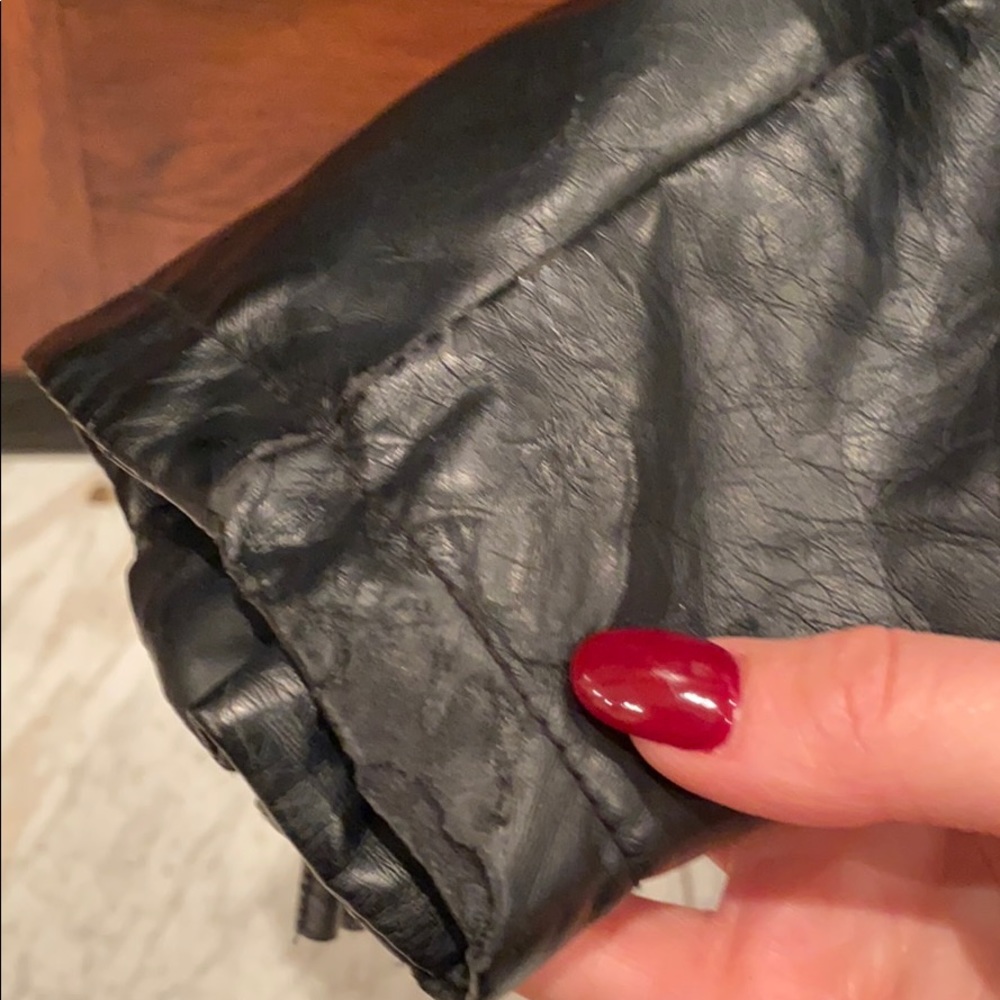 Leather Jacket! - Picture 6 of 6